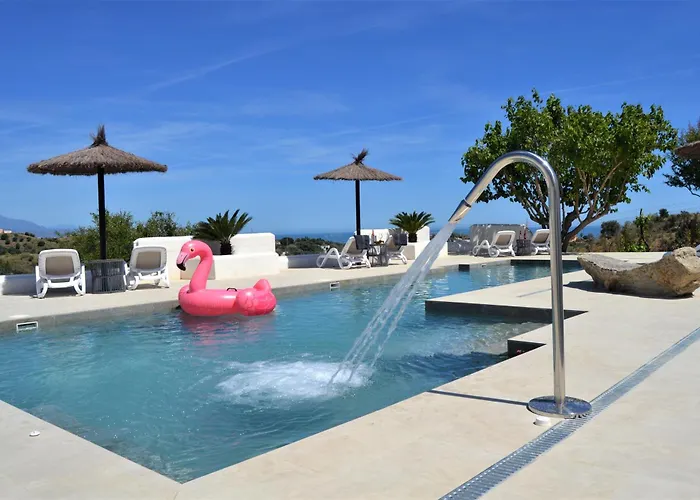 فندق مبيت وإفطار Ecovilla 4*